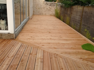 Lame Terrasse Mélèze ossature masquée 27x150 en 4 m